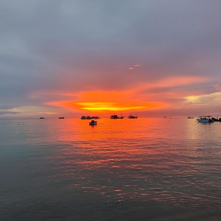 Rockstar Hotel & Bar Ko Tao Exteriér fotografie
